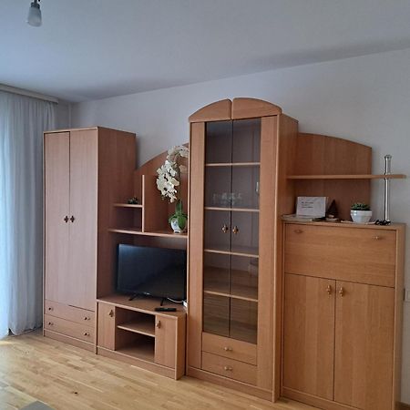 Welcoming Apartment Аникщяй Экстерьер фото